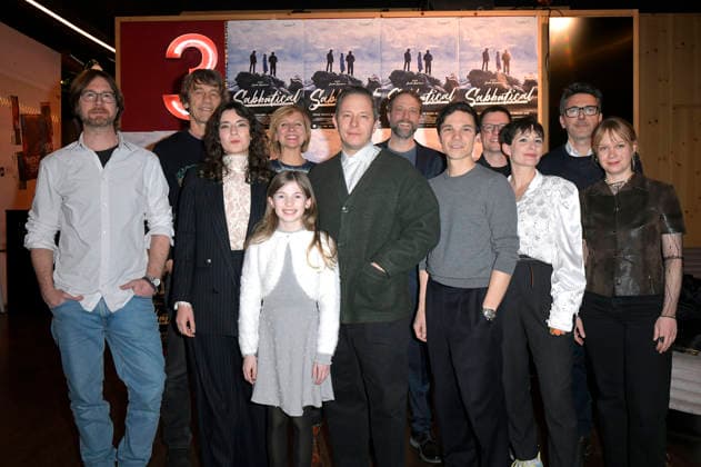 Boris Schönfelder, Seyneb Saleh, Zoe Baier, Trystan Pütter, Sebastian Urzendowsky, Judith Angerbauer with cast and crew at the premiere of the feature film Sabbatical at Delphi Lux Berlin, 22 01 2026 Foto:xM.xBehrensx xFuturexImagex sabbatical_6102