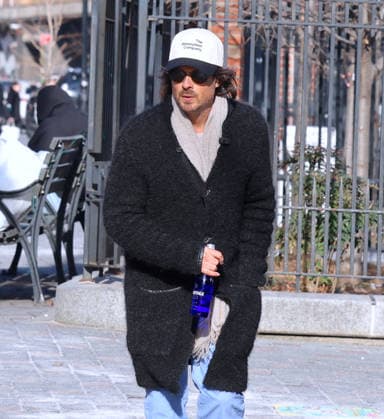 Ian Somerhalder and Nikki Reed Out - NYC Famous couple actor Ian Somerhalder with his wife actress Nikki Reed are walking with friends in Soho then they are taking photos of their new line foundational supplements on a truck in New York, NY on January 22, 2026. Photo by Dylan Travis ABACAPRESS.COM New York City NY United States  Copyright: xDylanxTravis ABACAx