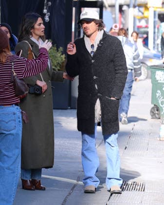 Ian Somerhalder and Nikki Reed Out - NYC Famous couple actor Ian Somerhalder with his wife actress Nikki Reed are walking with friends in Soho then they are taking photos of their new line foundational supplements on a truck in New York, NY on January 22, 2026. Photo by Dylan Travis ABACAPRESS.COM New York City NY United States  Copyright: xDylanxTravis ABACAx
