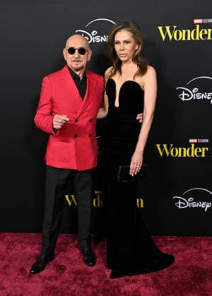 ˜Wonder Man™ Launch Event Ben Kingsley and Daniela Lavender arriving at Marvel Television™s Wonder Man launch event held at the TCL Chinese Theatre on January 22, 2026 in Hollywood CA. Hollywood TCL Chinese Theatre California USA Copyright: xStarbuck xAFF-USA.COMx
