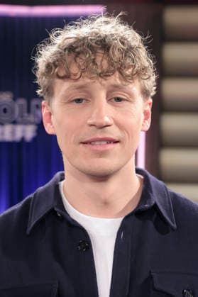 Tim Bendzko at the recording of the WDR talk show Kölner Treff in WDR Studio BS 3 Cologne, 22 01 2026 Foto:xR.xSchmiegeltx xFuturexImagex koelner_treff2201_6120