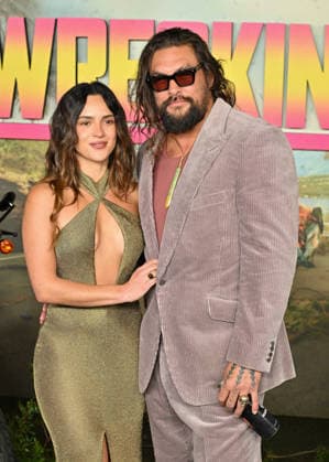 Adria Arjona and Jason Momoa attends The Wrecking Crew - UK Special Screening at Cineworld Leicester Square in London, England. UK. Thursday 22nd January 2026 Copyright: xJamesxWarrenx _OQLPR~4