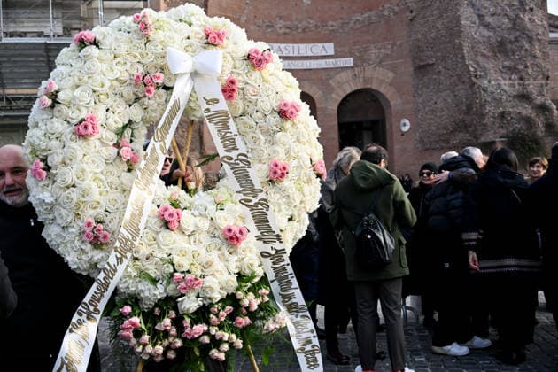 Rome, Death of Valentino Garavani - Funeral in the Basilica of Santa Maria degli Angeli e dei Martiri - In the photo: preparations  Copyright: xMaurizioxD Avanzox xipa-agency.netx xD AngeloxD AvanzoxLandix IPA_Agency_IPA70447708