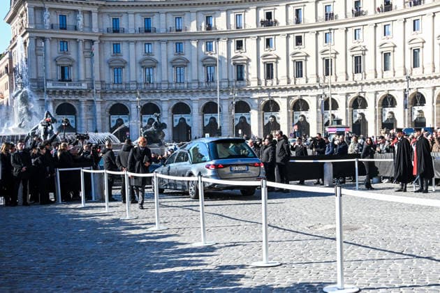 Rome, Death of Valentino Garavani - Funeral in the Basilica of Santa Maria degli Angeli e dei Martiri - In the photo: arrival of the coffin  Copyright: xMaurizioxD Avanzox xipa-agency.netx xD AngeloxD AvanzoxLandix IPA_Agency_IPA70450860