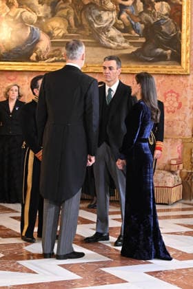 The King and Queen receive the Diplomatic Corps accredited in Spain King Felipe, the President of the Government, Pedro Sánchez, and Queen Letizia during the annual reception for the Diplomatic Corps accredited in Spain on the occasion of the new year, at the Royal Palace, on January 23, 2026, in Madrid Spain The Diplomatic Corps of Spain is composed of 126 Embassies resident in our country and almost 800 Consulates, 153 career and more than 600 honorary ones PALACIO REALEZA DIPLOMÁTICOS José Madrid Madrid Madrid Espana  Copyright: xJosÃ xOlivax 7238510