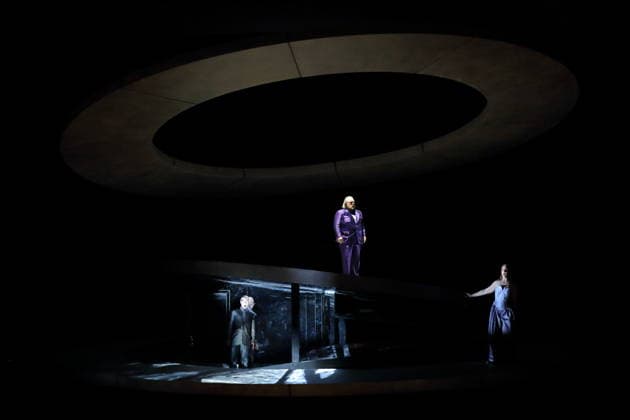 Mihails Culpajevs as Alfonso , Olafur Sigurdarson as Simone Trovai and Laura Wilde as Violanta , f l , during the photo rehearsal for Violanta at the Deutsche Oper in Berlin, January 22, 2026 Opera in one act by Erich Wolfgang Korngold Musical direction Donald Runnicles Production David Hermann Stage Jo Schramm Costumes S