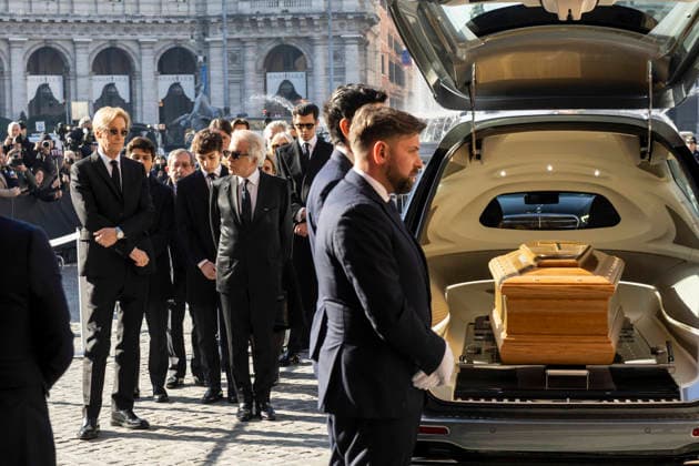 January 23, 2026, Roma: A handout photo, provided by Fondazione Garavani Giammetti, shows Giancarlo Giammetti and Vernon Bruce Hoeksema during Valentino Garavani s funeral, in the Basilica of S. Maria degli Angeli e dei Martiri, Rome, January 23, 2026, ANSA ess office handout +++ ANSA PROVIDES ACCESS TO THIS HANDOUT PHOTO TO BE USED SOLELY TO ILLUSTRATE NEWS REPORTING OR COMMENTARY ON THE FACTS OR EVENTS DEPICTED IN THIS IMAGE - NO ARCHIVING - NO LICENSING - NPK Roma  - ZUMAa110 20260123_zaf_a110_061 Copyright: xFondazionexGaravanixGiammettixPrx