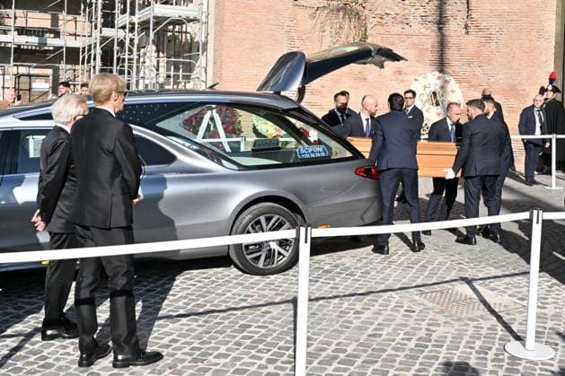 Valentino Garavani s Funeral Basilica of Santa Maria degli Angel, funeral of fashion designer Valentino Garavani. Pictured: Giancarlo Giammetti and Bruce Hoeksema . Rome, Italy 23 january 2026, Credit:Maria Laura Antonelli Avalon Italy, Rome  Copyright: xMariaxLauraxAntonellix xAvalonx 1068599783