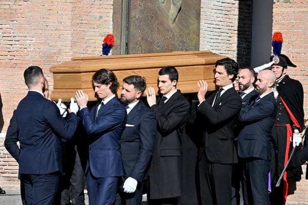 Valentino Garavani s Funeral Basilica of Santa Maria degli Angel, funeral of fashion designer Valentino Garavani. Pictured is the coffin leaving the church at the end of the service. . Rome, Italy 23 january 2026, Credit:Maria Laura Antonelli Avalon Italy, Rome  Copyright: xMariaxLauraxAntonellix xAvalonx 1068599892