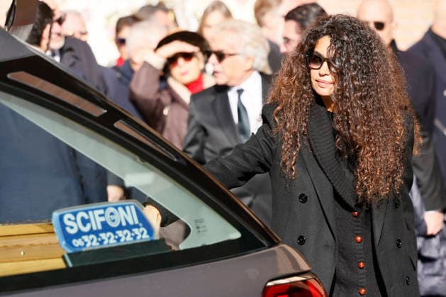 Valentino’s funeral arrivals ROME, ITALY - JANUARY 23: Afef Jnifen attend the fashion designer Valentino Garavani’s funeral, held at the Basilique Santa Maria degli Angeli, on January 23, 2026 in Rome, Italy. Photo by Marco Piovanotto Abacapress.com  Copyright: xPiovanottoxMarco ABACAx