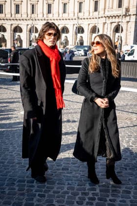 Funeral ceremony for the late Italian fashion designer Valentino Gavarani at Basilica di Santa Maria degli Angeli e dei Martiri in Rome, Italy, on 23 January, 2026. Damian Hurley and Liz Hurley are seen at the funeral ceremony for the late Italian fashion designer Valentino Gavarani at Basilica di Santa Maria degli Angeli e dei Martiri in Rome, Italy, on 23 January, 2026., Credit:Stefano Costantino TTL Avalon Italy, Rome  Copyright: xStefanoxCostantinoxTTLx xAvalonx 1068653934