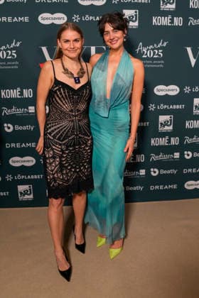 Vixen Awards 2025 Oslo, Norway 20260123 Yrja Oftedahl left and Julie Valso arrive on the red carpet for the Vixen Awards 2025 at the Radisson Blu Plaza Hotel in Oslo on Friday Photo Fredrik Varfjell NTB Oslo Norway dCVOaun4Bzk EDITORIAL USE ONLY Ref ENTdCVOaun4Bzk jpg  Copyright: xFredrikxVarfjellx xNTBx