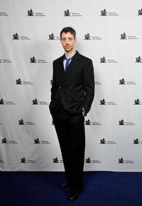 GÖTEBORG, SWEDEN 20260123 Actor Adam Lundgren arrives at the opening of the Gothenburg Film Festival at the Draken cinema GÖTEBORG, SWEDEN x9200x  Copyright: xBjörnxLarssonxRosvall TTx GÖTEBORGS FILMFESTIVAL 2026 HaQ3bJcQcwE