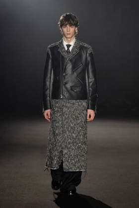 Junya Watanabe MAN Fashion Show Men Ready to Wear Fall Winter 2026 2027 Collection , during Paris Fashion Week, on January 23, 2026 Junya Watanabe MAN Fashion Show Men Ready to Wear Fall Winter 2026 2027 Collection , during Paris Fashion Week, on January 23, 2026 Paris France  Copyright: xAgencex xBestimagexAgencex xBestimagex