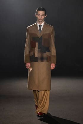 Junya Watanabe MAN Fashion Show Men Ready to Wear Fall Winter 2026 2027 Collection , during Paris Fashion Week, on January 23, 2026 Junya Watanabe MAN Fashion Show Men Ready to Wear Fall Winter 2026 2027 Collection , during Paris Fashion Week, on January 23, 2026 Paris France  Copyright: xAgencex xBestimagexAgencex xBestimagex