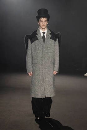 Junya Watanabe MAN Fashion Show Men Ready to Wear Fall Winter 2026 2027 Collection , during Paris Fashion Week, on January 23, 2026 Junya Watanabe MAN Fashion Show Men Ready to Wear Fall Winter 2026 2027 Collection , during Paris Fashion Week, on January 23, 2026 Paris France  Copyright: xAgencex xBestimagexAgencex xBestimagex