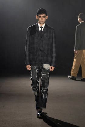 Junya Watanabe MAN Fashion Show Men Ready to Wear Fall Winter 2026 2027 Collection , during Paris Fashion Week, on January 23, 2026 Junya Watanabe MAN Fashion Show Men Ready to Wear Fall Winter 2026 2027 Collection , during Paris Fashion Week, on January 23, 2026 Paris France  Copyright: xAgencex xBestimagexAgencex xBestimagex