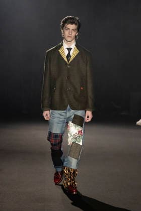 Junya Watanabe MAN Fashion Show Men Ready to Wear Fall Winter 2026 2027 Collection , during Paris Fashion Week, on January 23, 2026 Junya Watanabe MAN Fashion Show Men Ready to Wear Fall Winter 2026 2027 Collection , during Paris Fashion Week, on January 23, 2026 Paris France  Copyright: xAgencex xBestimagexAgencex xBestimagex