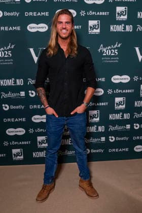 Vixen Awards 2025 Oslo, Norway 20260123 Guests arrive on the red carpet for the Vixen Awards 2025 at the Radisson Blu Plaza Hotel in Oslo on Friday Photo Fredrik Varfjell NTB Oslo Norway Ko44NtH8Buc EDITORIAL USE ONLY Ref ENTKo44NtH8Buc jpg  Copyright: xFredrikxVarfjellx xNTBx