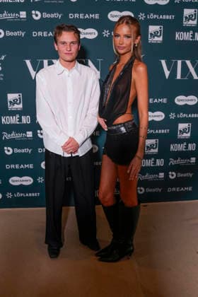 Vixen Awards 2025 Oslo, Norway 20260123 Trygve Bennetsen and Emma Ellingsen arrive on the red carpet for the presentation of the Vixen Awards 2025 at the Radisson Blu Plaza Hotel in Oslo on Friday Photo Fredrik Varfjell NTB Oslo Norway psAJtszhjKY EDITORIAL USE ONLY Ref ENTpsAJtszhjKY jpg  Copyright: xFredrikxVarfjellx xNTBx