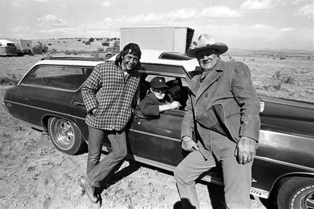 RECORD DATE NOT STATED RECORD DATE NOT STATED John Ford visiting John Wayne and Mark Rydell on the set of The Cowboys 1971 EDITORIAL USE ONLY  Copyright: xDavidxSuttonx
