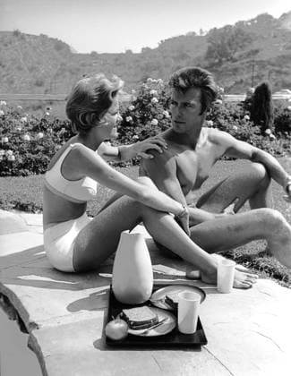 RECORD DATE NOT STATED RECORD DATE NOT STATED Clint Eastwood and wife Maggie Johnson at home 1961 EDITORIAL USE ONLY  Copyright: xMichaelxLevinx