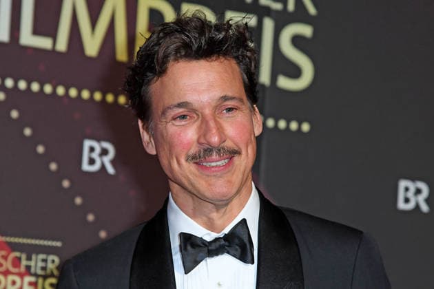 Florian David Fitz at the arrival for the AWARD OF THE BAYERIAN FILM PRIZE 2025 at the Prinzregententheater in Munich on 23 01 2026
