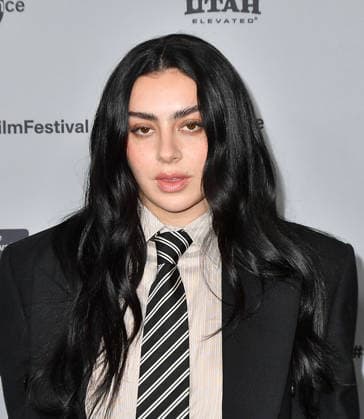 2026 Sundance Film Festival - The Moment Premiere Charli XCX attends the The Moment Premiere during the 2026 Sundance Film Festival at Eccles Center Theater on January 23, 2026 in Park City, Utah. Park City Eccles Theatre Utah United States of America Copyright: xCxFlanigan imageSPACEx