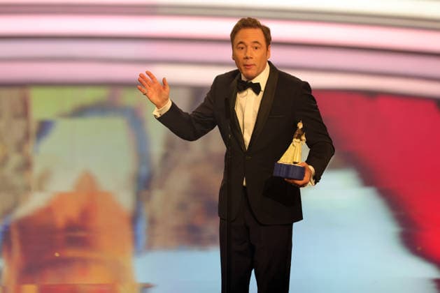 Bavarian Film Award 2025 Michael Bully Herbig with his Pierrot in his hand during his acceptance speech for his award for the most successful film Das Kanu des Manitu Presentation of the 47 Bavarian Film Award on 23 01 2026 at the Prinzregententheater in Munich Bavaria, Germany The Bavarian Film Award has