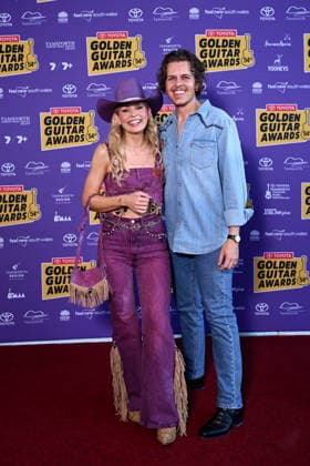 TAMWORTH COUNTRY MUSIC FESTIVAL, Max Jackson (left) arrives at the Golden Guitar Awards during the 54th Tamworth Country Music Festival in Tamworth, NSW, Saturday, January 24, 2026. ( NO ARCHIVING TAMWORTH NEW SOUTH WALES AUSTRALIA  Copyright: xBIANCAxDExMARCHIx 20260124137293522640