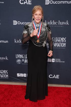 23rd Annual Living Legends of Aviation Awards at the The Beverly Hilton Featuring: Julie Clark Where: Los Angeles, California, United States When: 23 Jan 2026 Credit: Faye s Vision Cover Images EDITORIAL USE ONLY. NOT FOR USE BY NEWSPAPERS BASED IN THE UK. Copyright: xx coverimg55407646