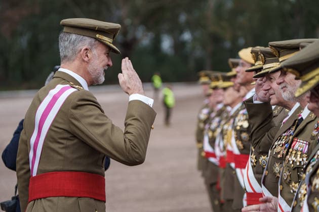 The King presides over the swearing in of the flag of the military troops of the Spanish Army in Cáceres King Felipe VI attends the oath before the flag of the military troops of the Spanish Army, at the Centro de Formación de Tropa Cefot nº 1, Santa Ana barracks, on January 24, 2026, in Cáceres, Extremadura Spain The Troop Training Center No. 1 CEFOT 1 is a military training center of the Spanish Army located in the vicinity of the Spanish city of Cáceres It is one of the two Troop Training Centers soldier, corporal and lance corporal in Spain along with the Troop Training Center No. 2, located in San Fernando Cadiz 24 JANUARY 2026 LAND ARMY FLAG SWEARING Caceres, Extremadura Caceres, Extremadura Spain  Copyright: xJavierxCintasx 7241083