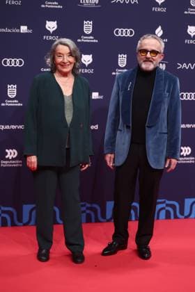 Red carpet of the Feroz Awards 2026 Actors Antonio Durán Morris and Petra Martínez pose on the red carpet of the Feroz Awards 2026, at the Pazo da Cultura, on January 24, 2026, in Pontevedra, Galicia Spain The Feroz Awards are presented annually by the Asociación de Informadores Cinematográficos de Espana since 2014 with the aim of highlighting the best of the years audiovisual production, both in film and television 24 JANUARY 2026 Pontevedra Galicia Galicia Pontevedra Galicia Galicia Spain  Copyright: xEduardoxParrax 7241683