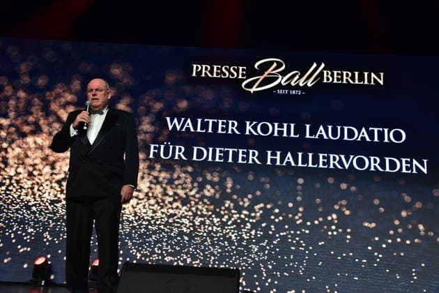 125 PresseBALLBerlin 2026 Walter Kohl received the MEIN UNGSFREIHEIT honorary award for his speech 125 PresseBALLBerlin at JW Marrott in Berlin on 24 01 2026 Photopress Mueller