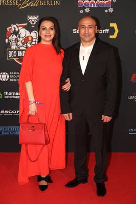 Presentation of the Honorary Award of the Berlin Press Ball for Press and Freedom of Expression Berlin, 24 01 2026 Arthur Abraham with his wife Lusya Hovhannisyan at the presentation of the Honorary Award of the Berlin Press Ball for Press and Freedom of Expression at the Hotel JW Marriott in Berlin Berlin Copyright: xMatthiasxGränzdörferx