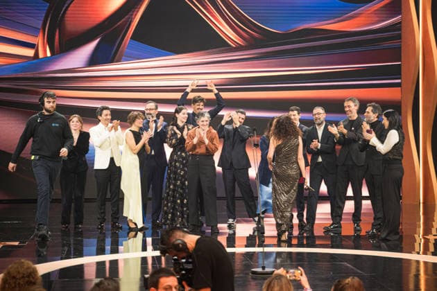 2026 Feroz Awards Gala The Los Domingos team during the 2026 Feroz Awards Gala, at the Pazo da Cultura, on January 24, 2026, in Pontevedra, Galicia Spain The Feroz Awards are presented annually by the Spanish Association of Cinematographic Informers since 2014, with the aim of highlighting the best of the years audiovisual production, both in film and television 24 JANUARY 2026 Elena Ferná Spain  Copyright: xElenaxFernandezx 7242597