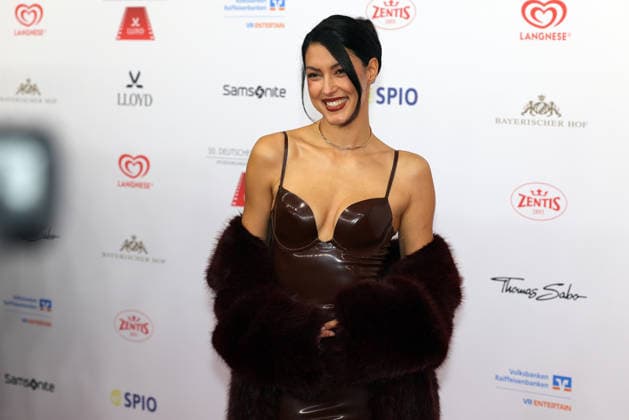 German Film Ball 2026 Rebecca Zarah Mir German model and TV presenter on the red carpet 50 German Film Ball 2026 on 24 01 2026 at Hotel Bayerischer Hof in Munich Bavaria, Germany