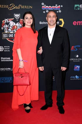 Arthur Abraham with wife Lusya Hovhannisyan at the Press Ball Berlin 2026 at the JW Marriott Hotel Berlin, 24 01 2026 Foto:xN.xKubelkax xFuturexImagex presseball_6101