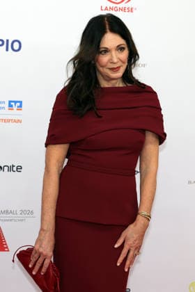 German Film Ball 2026 Iris Berben German actress and voice actress on the red carpet 50 German Film Ball 2026 on 24 01 2026 at the Hotel Bayerischer Hof in Munich Bavaria, Germany