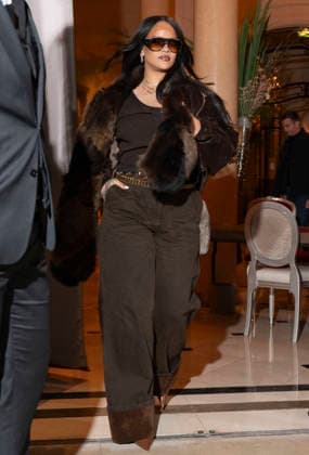 Rihanna and her partner A AP Rocky went to dinner at the Plaza Athénée in Paris on January 24, 2026 Yehiel Chekroune Bestimage Rihanna and her partner A AP Rocky went to dinner at the Plaza Athénée in Paris on January 24, 2026 Paris France  Copyright: xYehielxChekrounex xBestimagexYehielxChekrounex xBestimagex