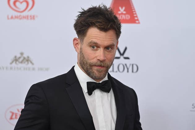 Ken DUKEN Actor single picture, cropped single motif, portrait, portrait 50 German Film Ball, red carpet, red carpet, on 24 01 2026 at the H o t e l B a y e r i s c h e r H o f, M u e n c h e n