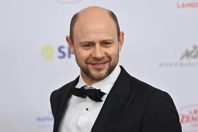 Moritz Fuehrmann actor, single picture, cropped single motif, portrait, portrait 50 German Film Ball, Red Carpet, Red Carpet, on 24 01 2026 at the H o t e l B a y e r i s c h e r H o f, M u e n c h e n