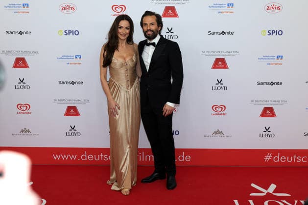 German Film Ball 2026 Kara Hecker and Quirin Berg on the red carpet 50 German Film Ball 2026 on 24 01 2026 at the Hotel Bayerischer Hof in Munich Bavaria, Germany