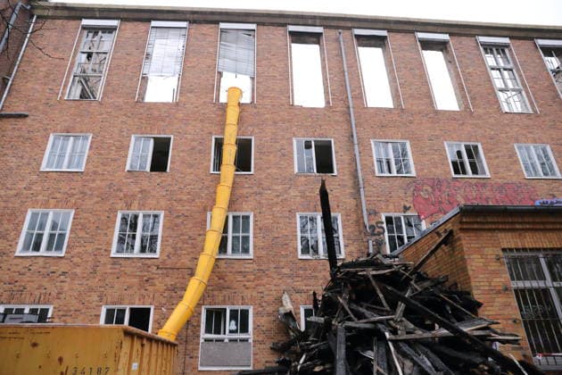 View of the building during a public tour of the otherwise inaccessible outdoor areas of the old state parliament building on the Brauhausberg in Potsdam, January 24, 2026 A campus of the University of Potsdam is to be built on the site Campus Brauhausberg Potsdam
