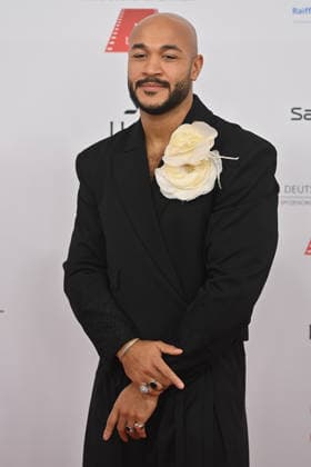 Malick Bauer Actor , single picture,cropped single motif,half figure,half figure, 50 German Film Ball, Red Carpet, Red Carpet, on 24 01 2026 at the H o t e l B a y e r i s h o f, M u e n c h e n