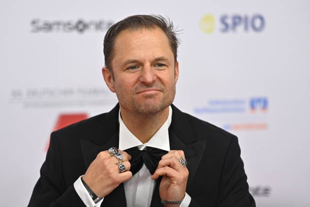 Philipp HOCHMAYR Actor , single picture,cropped single motif,portrait,portrait,portrait 50 German Film Ball, Red Carpet,Red Carpet, on 24 01 2026 at the H o t e l B a y e r i s c h e r H o f, M u e n c h e n