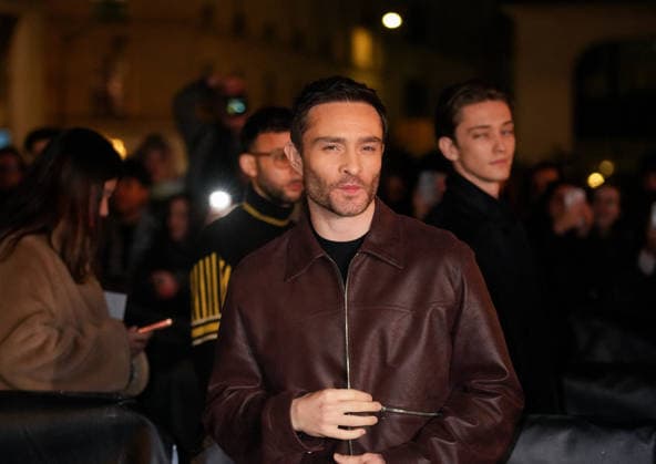 Ed Westwick Arrivals at the Hermès show at the Palais Brogniart Paris Fashion Week Prêt à Porter Homme Automne Hiver 2026 2027 Arrivals at the Hermès Collection Homme Prêt à Porter Automne Hiver 2026 2027 show during Paris Fashion Week PFW at the Palais Brogniart on January 24, 2026 Anne Sophie Guebet Bestimage Arrivals at the Hermès Mens Ready to Wear Autumn Winter 2026 2027 Collection show during Paris Fashion Week PFW at the Palais Brogniart on January 24, 2026 Paris France  Copyright: xAnne-SophiexGuebeyx xBestimagexAnne-SophiexGuebeyx xBestimagex