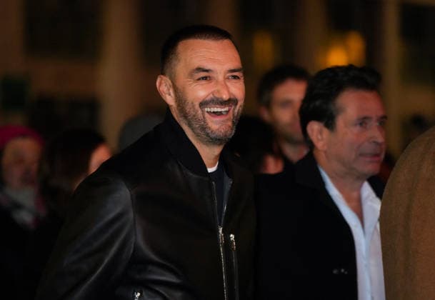 Cyril Lignac Arrivals at the Hermès show at the Palais Brogniart Paris Fashion Week Prêt à Porter Homme Automne Hiver 2026 2027 Arrivals at the Hermès Collection Homme Prêt à Porter Automne Hiver 2026 2027 show during Paris Fashion Week PFW at the Palais Brogniart on January 24, 2026 Anne Sophie Guebet Bestimage Arrivals at the Hermès Mens Ready to Wear Autumn Winter 2026 2027 Collection show during Paris Fashion Week PFW at the Palais Brogniart on January 24, 2026 Paris France  Copyright: xAnne-SophiexGuebeyx xBestimagexAnne-SophiexGuebeyx xBestimagex