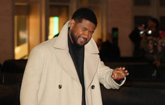 Usher Arrivals at the Hermès show at the Palais Brogniart Paris Fashion Week Prêt à Porter Homme Automne Hiver 2026 2027 Arrivals at the Hermès Collection Homme Prêt à Porter Automne Hiver 2026 2027 show during Paris Fashion Week PFW at the Palais Brogniart on January 24, 2026 Anne Sophie Guebet Bestimage Arrivals at the Hermès Mens Ready to Wear Autumn Winter 2026 2027 Collection show during Paris Fashion Week PFW at the Palais Brogniart on January 24, 2026 Paris France  Copyright: xAnne-SophiexGuebeyx xBestimagexAnne-SophiexGuebeyx xBestimagex