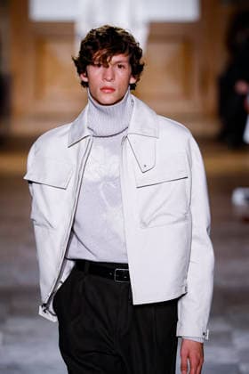 Hermès Mens Ready to Wear Autumn Winter 2026 2027 Collection fashion show during Paris Fashion Week PFW at Palais Brongniart on January 24, 2026 Hermès Mens Ready to Wear Autumn Winter 2026 2027 Collection fashion show during Paris Fashion Week PFW at Palais Brongniart on January 24, 2026 Paris France  Copyright: xAgencex xBestimagexAgencex xBestimagex